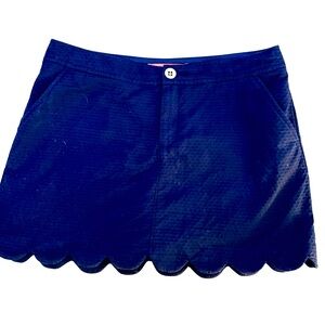 Lilly Pulitzer Women's Colette Navy Pique Scallop Skort Like New Size 4